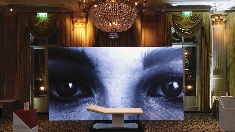led scherm amstelhotel amsterdam