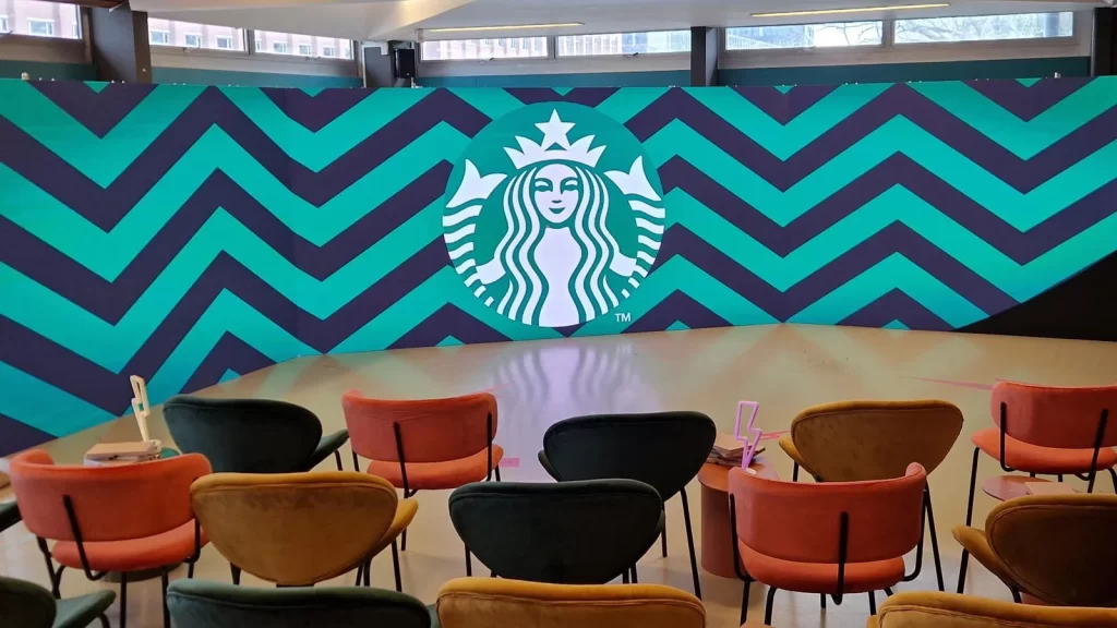 curved led scherm conferentie tolhuistuin Amsterdam